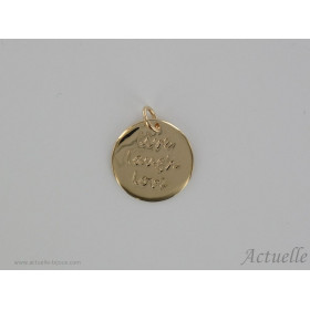 Médaille gravée "live laugh love"  PO