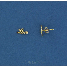 Earring Font LOVE