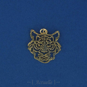 Pendentif tête de tigre martelée PO