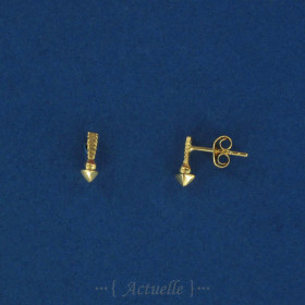 Pyramid studs earrings GP