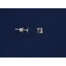 Pendientes cuadrado 4 mm