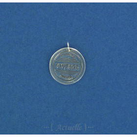 Pendentif ints gravés vintage