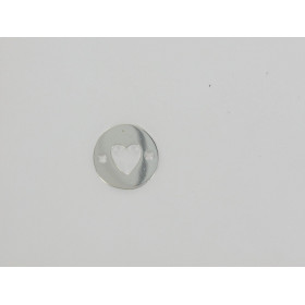 Openwork circle heart 12 mm