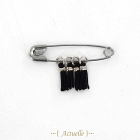 Black small tassel GP