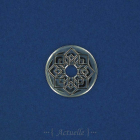Openwork round medal square rosette pattern engraved GP