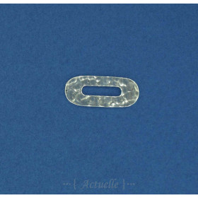 Barrette arrondie ajourée martelée