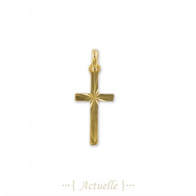 Pendentif croix gravée