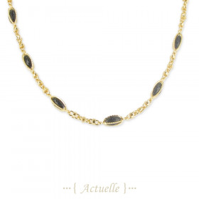 Necklace oval onyx