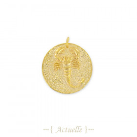 Pendentif rond scorpion