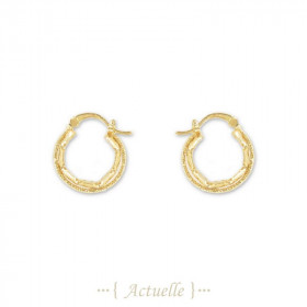 Textured hoop earrings