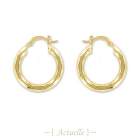 Smooth hoop earrings