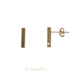 Pierced rectangle studs earrings