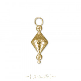 Spinning top diamond pendant