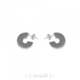 Smooth target earring
