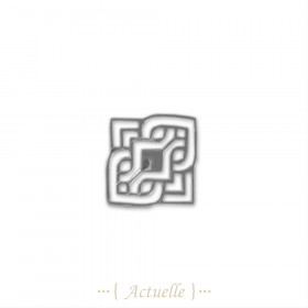 4 petals floral interlacing