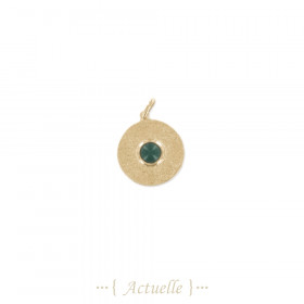 Pendant circle hammered set with stone
