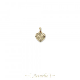 Pendant grooved heart