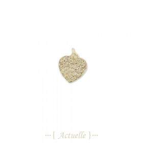 Pendant granulated heart