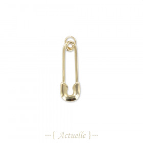 Safety pin pendant