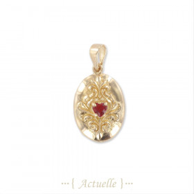 Engraved plate pendant red heart