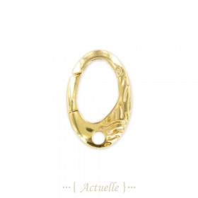 Oval striped clasp without pusher