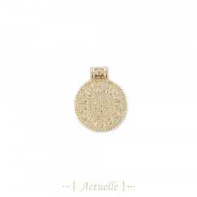 Round arabesque pendant