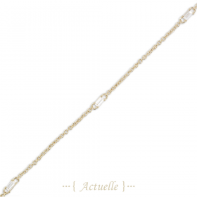 Little rectangular CZ chain ankle
