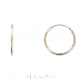 Fine diameter hoop earrings 18mm