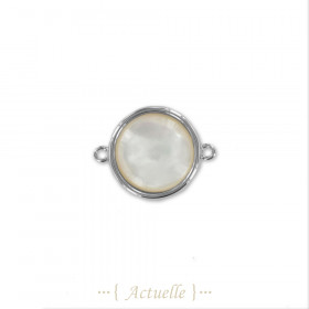 Round mother of pearl with two rings