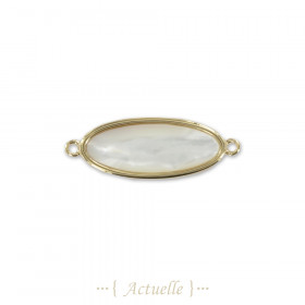 Oval mother of pearl with two rings