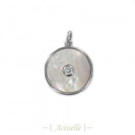 Round pendant mother of pearl and CZ 12mm
