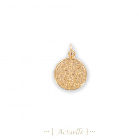 Petal graphic round pendant