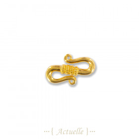 Twist clasp S ring