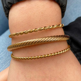 2 twisted wire bangle