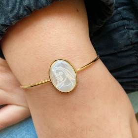 Virgin Mary mother-of-pearl bangle