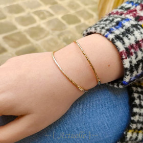 Hammered bangle