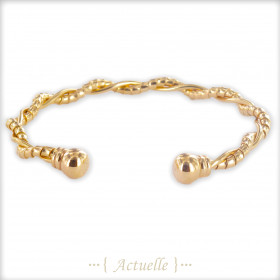 Smooth/routh twisted bangle