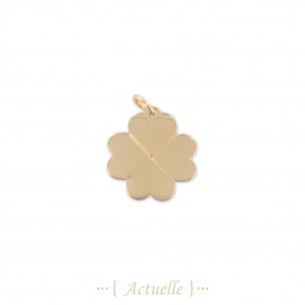 Smooth clover pendant 25mm