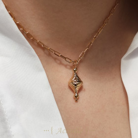 Spinning top diamond pendant