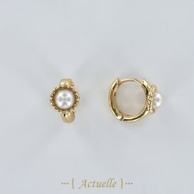 Twisted water pearl hoop earrings