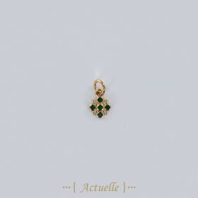 5 small CZ pendant