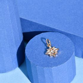 Lylia pendant