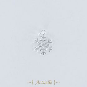 Christmas snowflake pendant