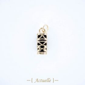 Pendant totemblack inside