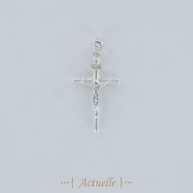 Pendentif Croix Jesus
