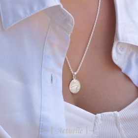 Pendentif notre dame du Mont carmel rond
