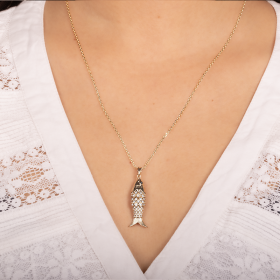 Large articulated fish pendant