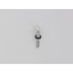 Llave CZ negro