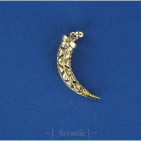 Pendentif corne motif triangle ajourée PO